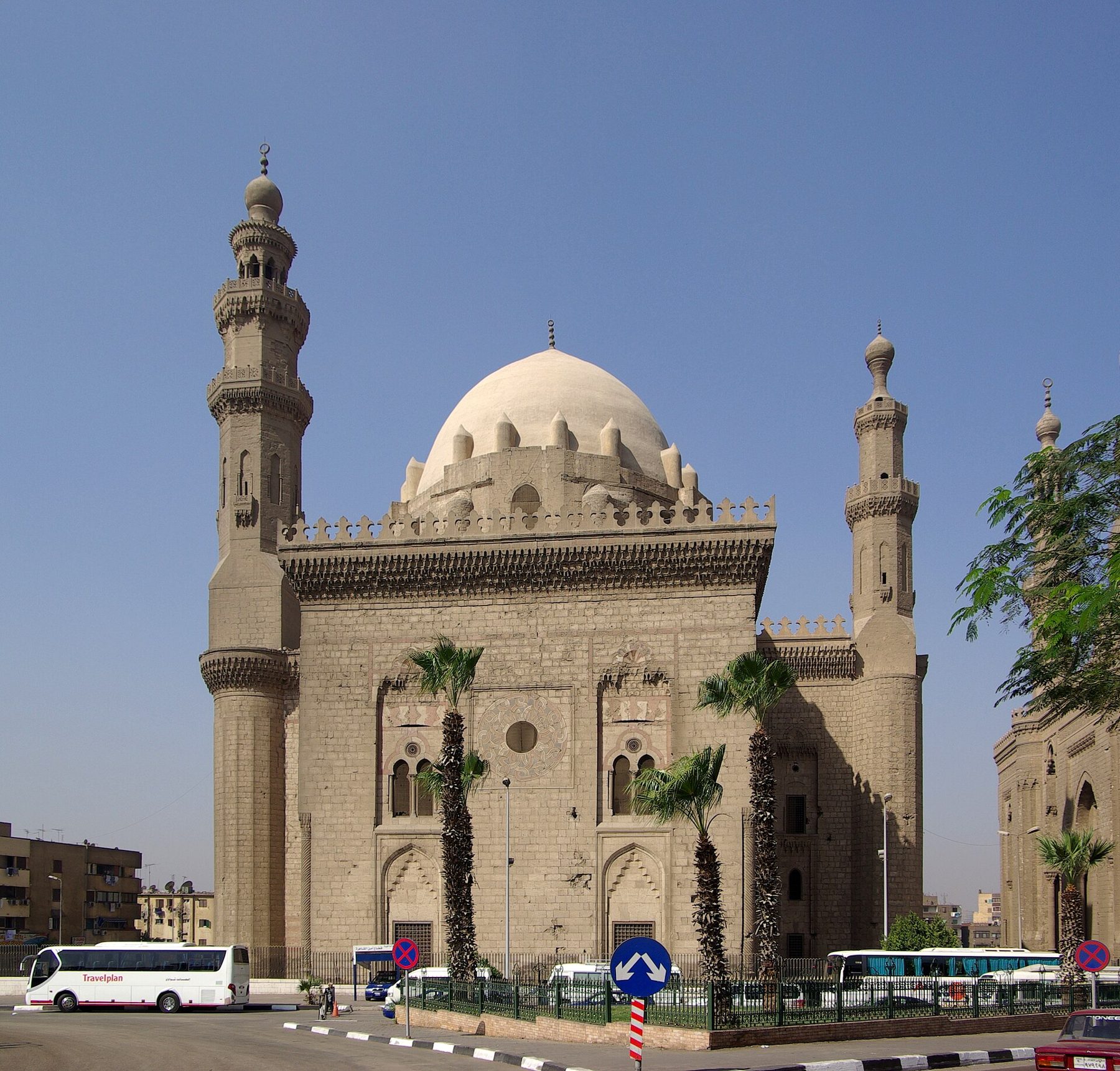 Islamic Cairo on foot: Sultan Hassan to al-Muizz